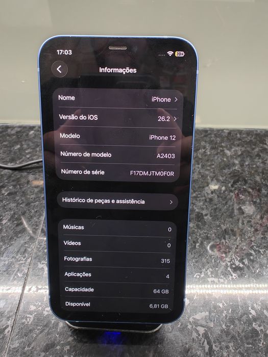 iPhone 12 com look 17