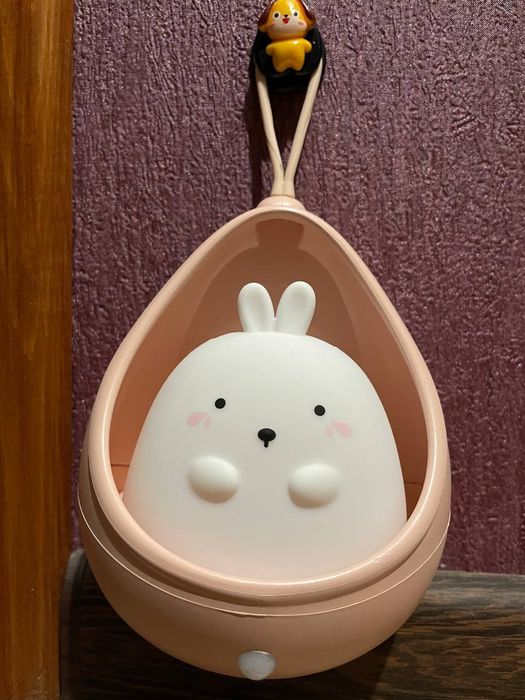 Светильник с датчиком движения и USB-зарядкой лампа ночник