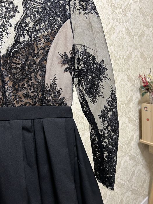 Платье черное