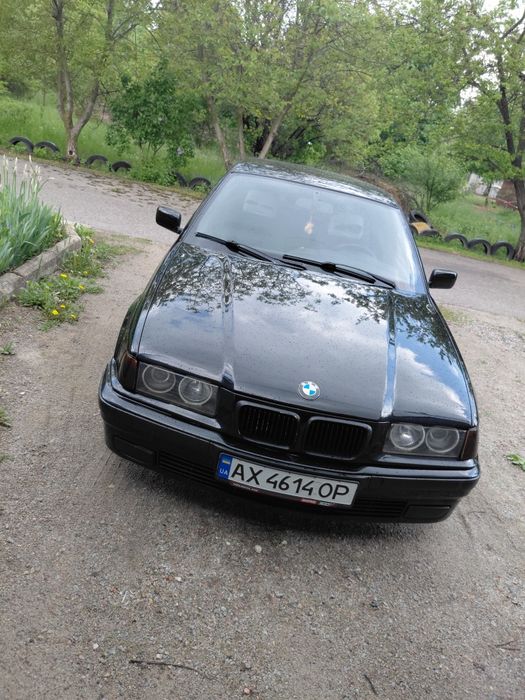 BMW e36 2л. бенз/газ. Срочно