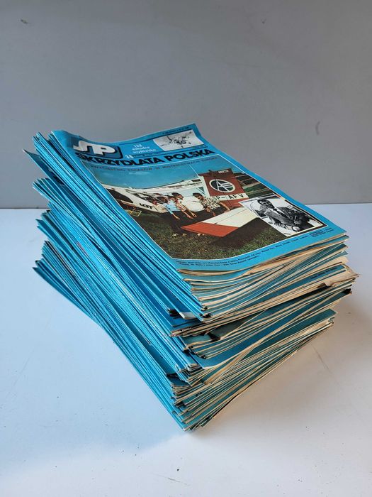 Stare Gazety 1982-86 Skrzydlata Polska PRL