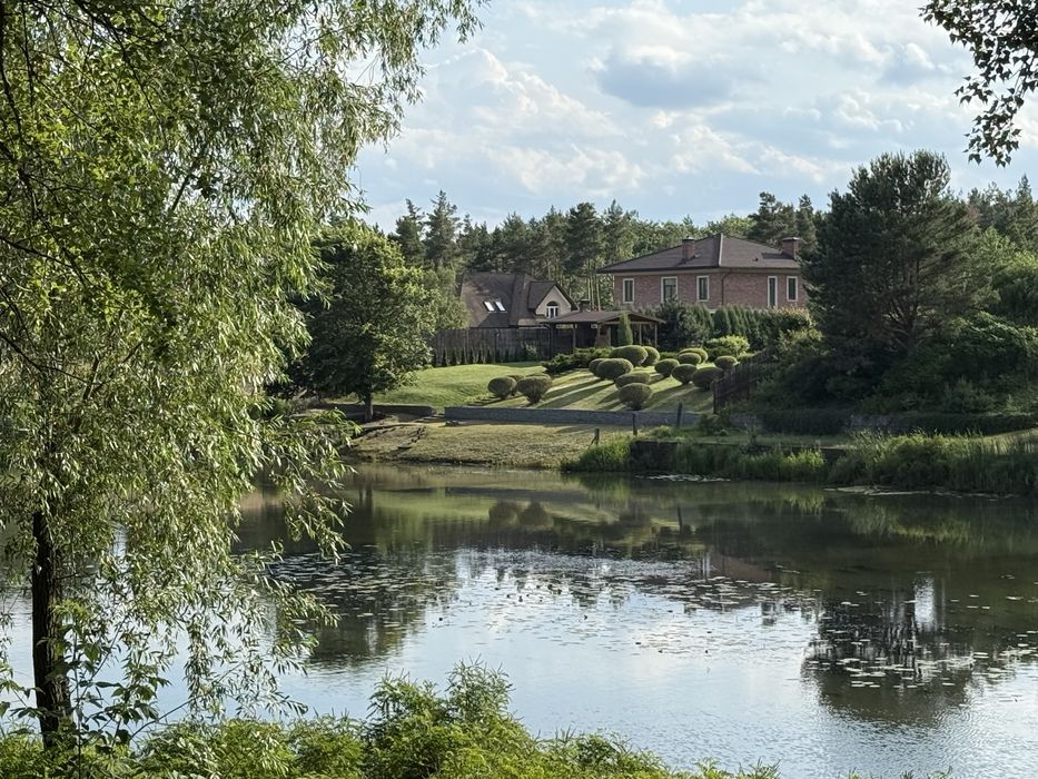 10 сот біля рибного каналу 250м поряд ліс та київське море терміново