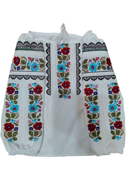Вишиванки для дівчаток