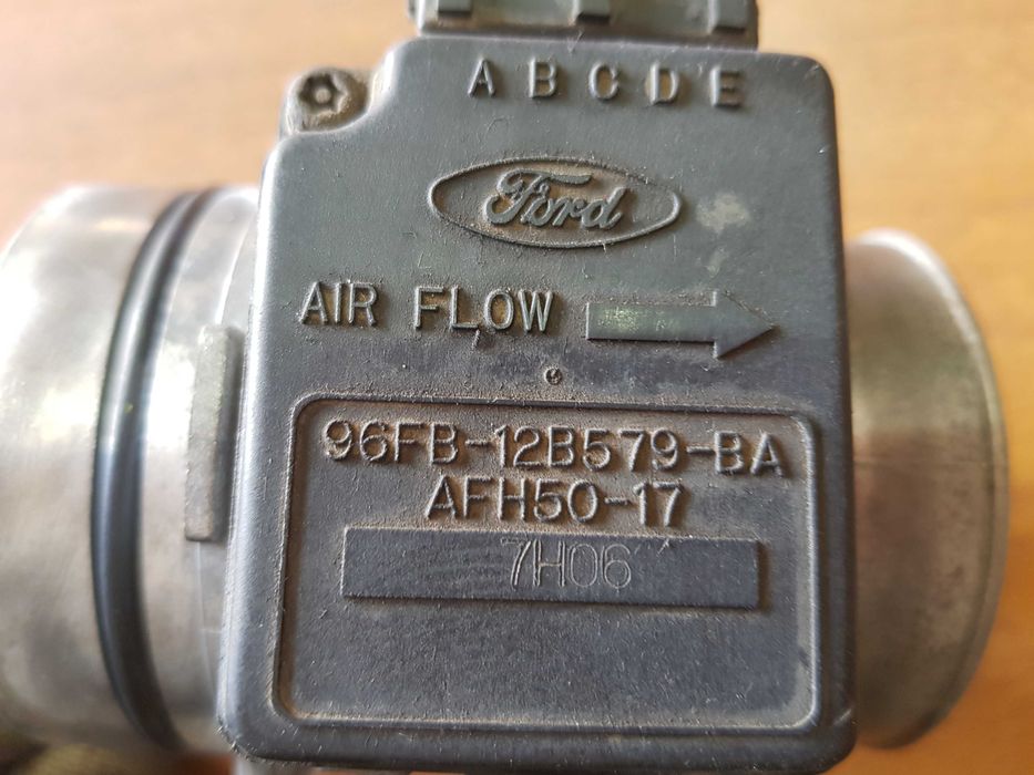 Расходомер (ДМРВ) Ford Escort 1.6L 1996-2001р.в.