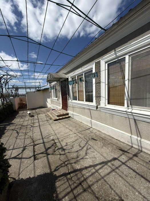 Продам будинок у центрі Овідіополя(223-903)