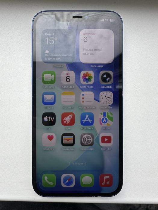 Apple Iphone 12.