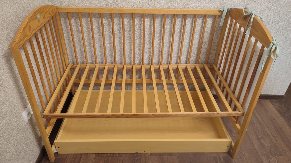 Дитяче ліжечко кровать детская