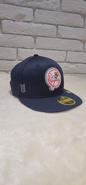 Кепка New York Yankees 2024 ALTERNATE CLUBHOUSE Heather Navy Fitted Ha