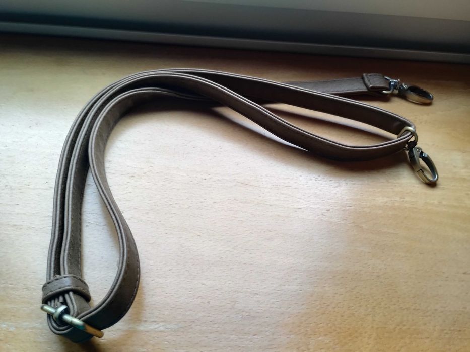 Mala ou carteira de mão