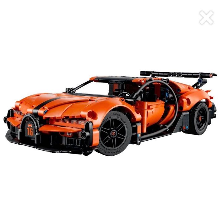 Конструктор LEGO Technic Гіперкар Bugatti Chiron Pur Sport