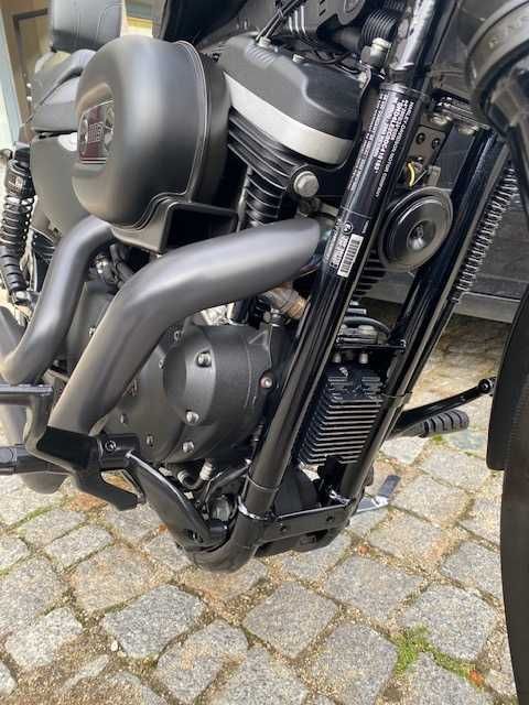 Harley-Davidson XL 883 IRON 2013