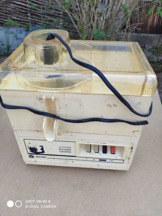 Кухонный комбайн, соковыжималка, некомплект