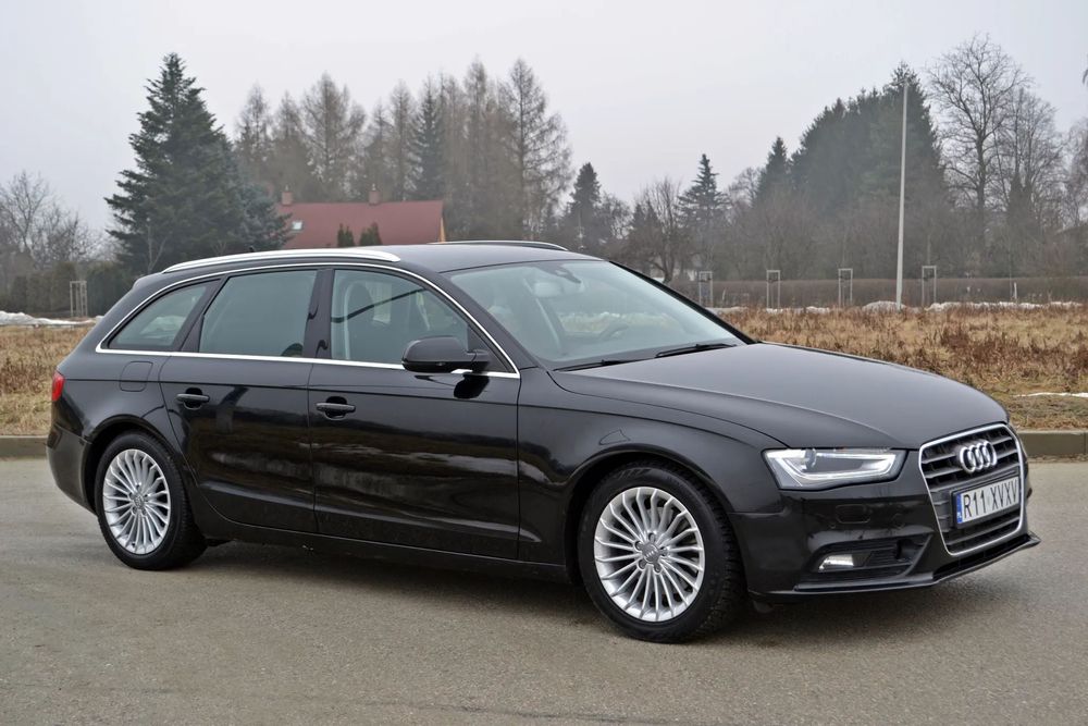 Audi A4 Avant # nawigacja # podg. fotele # xenon # led # keyless #