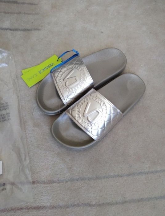 Versace Klapki złote -oryginał r. 38