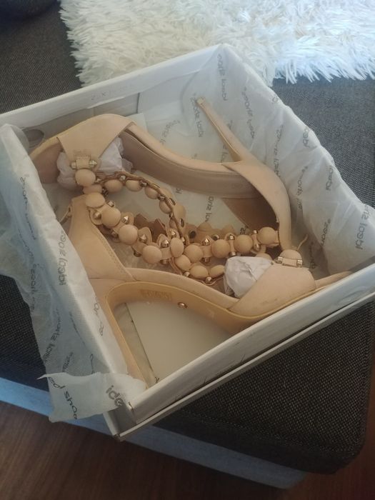 Szpilki Ideal Shoes r.36