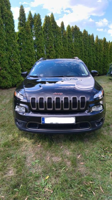 Jeep Cherokee Jeep Cherokee V 3.2 Cherokee, LPG, 4x4, 75th anniversary