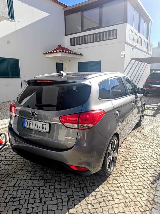 Kia Carens 1.7 CRDi TX