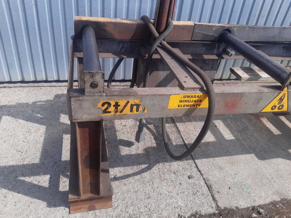 podajnik rolkowy transporter automatyczny 4 metrowy