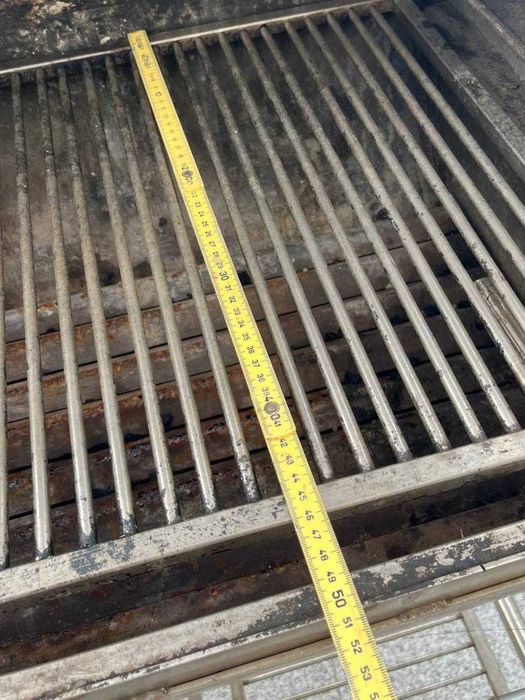 Churrasqueira INOX com mesa lateral