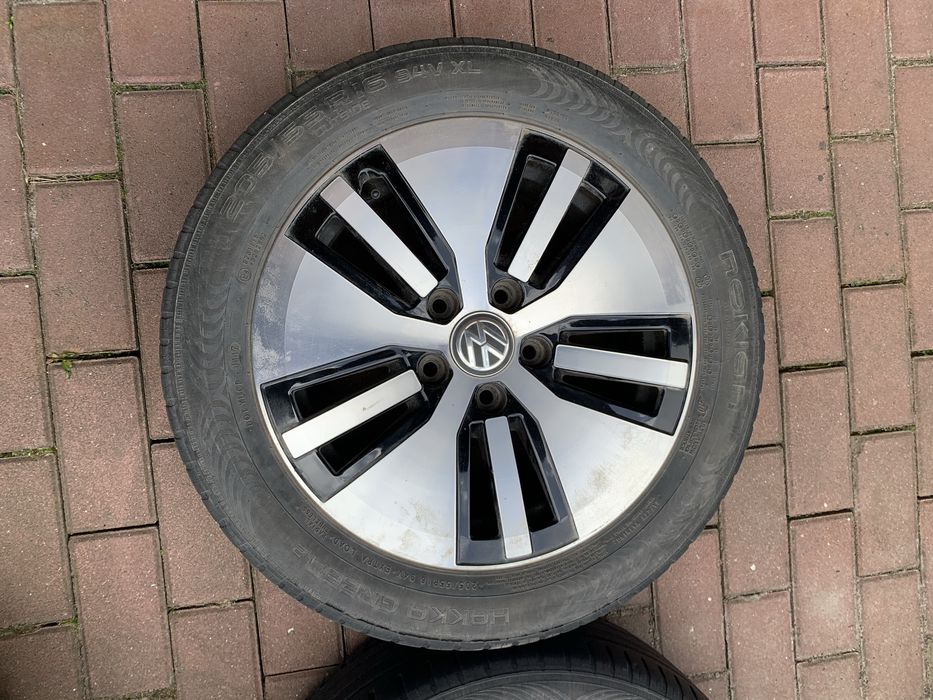 Колеса Volkswagen E Golf R16 5x112 205/55/16 диски резина VW Passat Jetta GTE Audi Seat Skoda