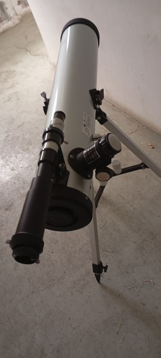 Telescópio em bom estado