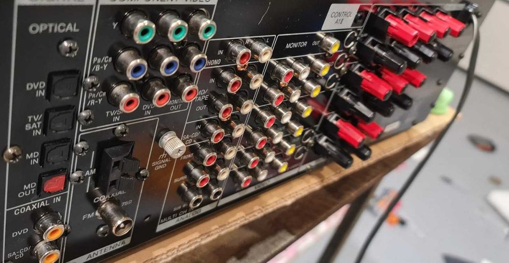 Amplituner Sony STR-DB795 Jeden z najlepszych w stanie kolekcjonerskim