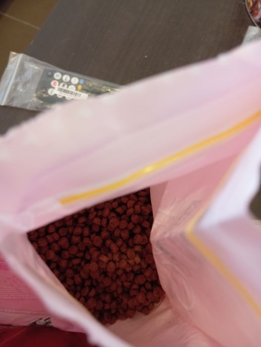 Vendo ração de gato Purina usada/aberta