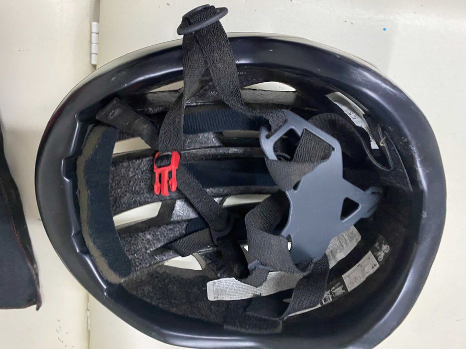 Patins em linha + capacete