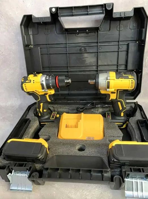 Ударний акумуляторний гайковерт і шуруповерт насадками 25 штук + 2 АКБ