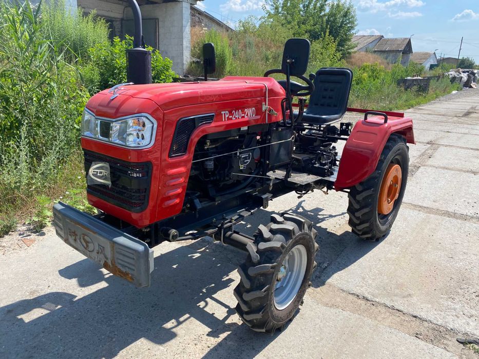 Мінітрактор SHIFENG SF 240 LR Передній радіатор Блокув.дифференціалу