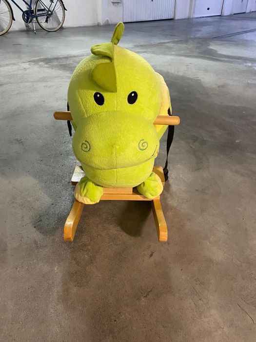 Baloiço / balancé de peluche dinossauro