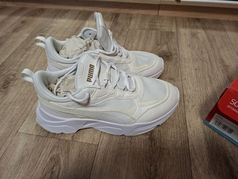 Кросівки Puma Cassia 40 розмір