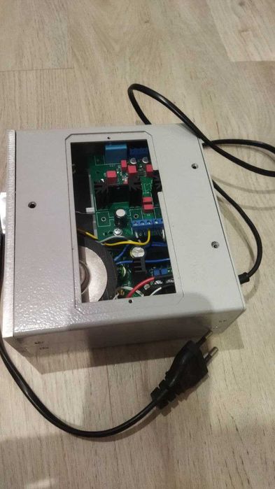 Усилитель для наушников Hi-Fi на LT1210 с дискретным РГ: 2 500 грн ...