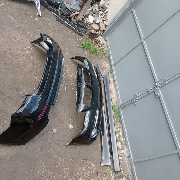 Бампер передній задній накладка порога права ліва  ноздрі  решітка радіатора BMW F10 БМВ Ф10