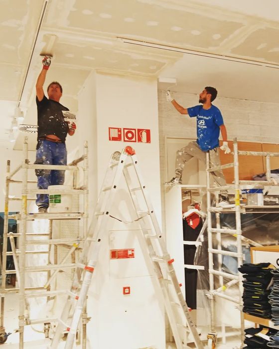 Construções e remodelações, obras