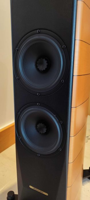 Colunas Sonus Faber Cremona M, em estado  impecável