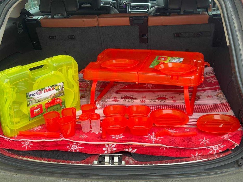 Набір для пікніка 4 особи 27 предметів