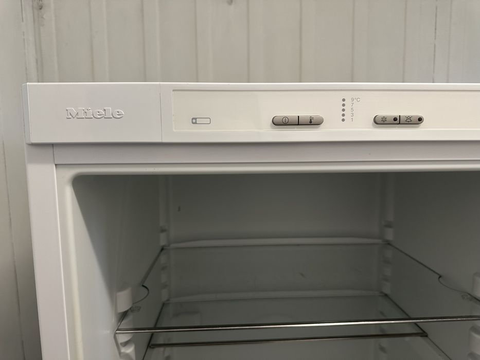 Ходильник  Miele