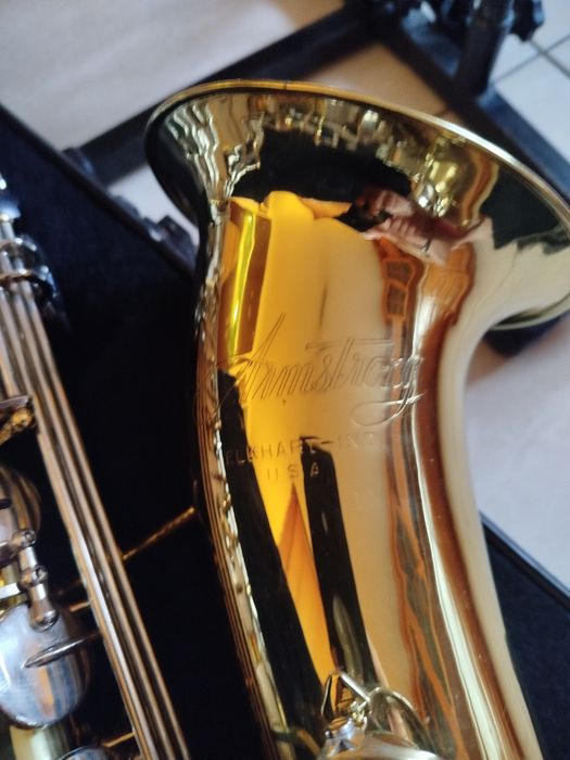 Saksofon tenorowy Armstrong produkcji USA