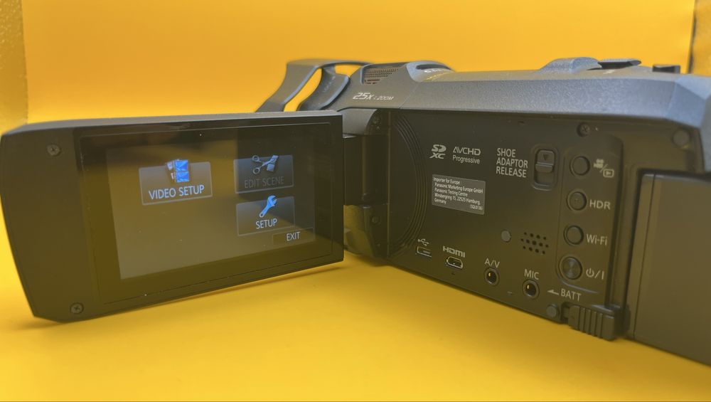 Panasonic HC-VX980 4K