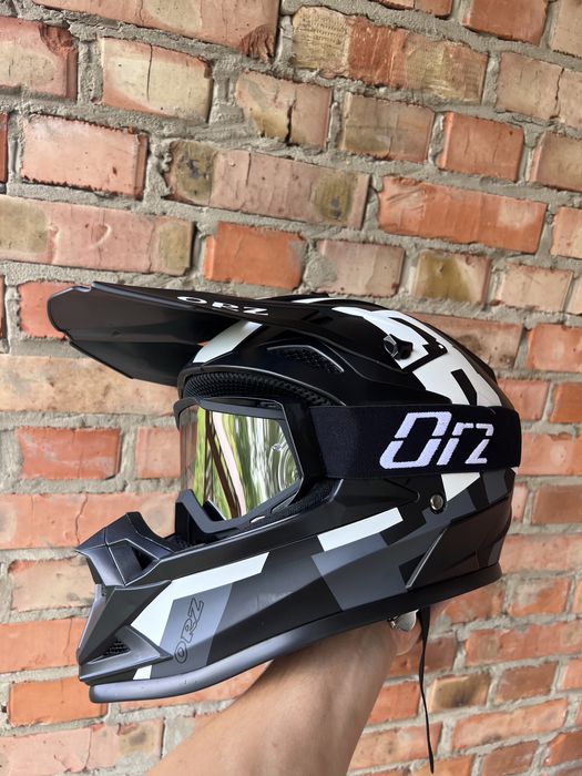 Мотошолом Ендуро Шлем Шльом Шолом Комплект Рукавиці баф  Мото