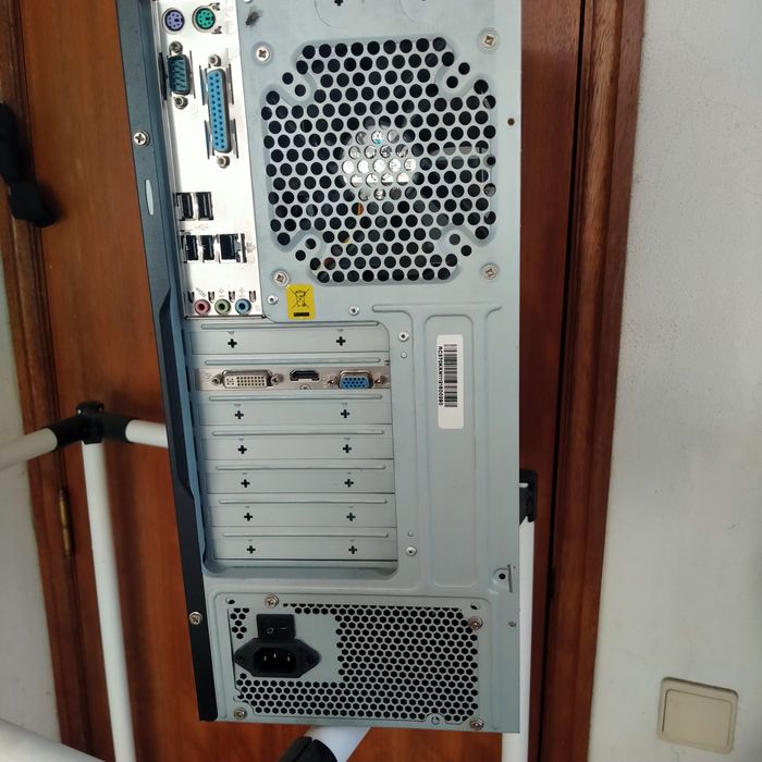 PC i5 com monitor