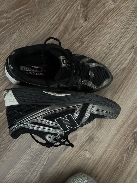 New Balance 1906R