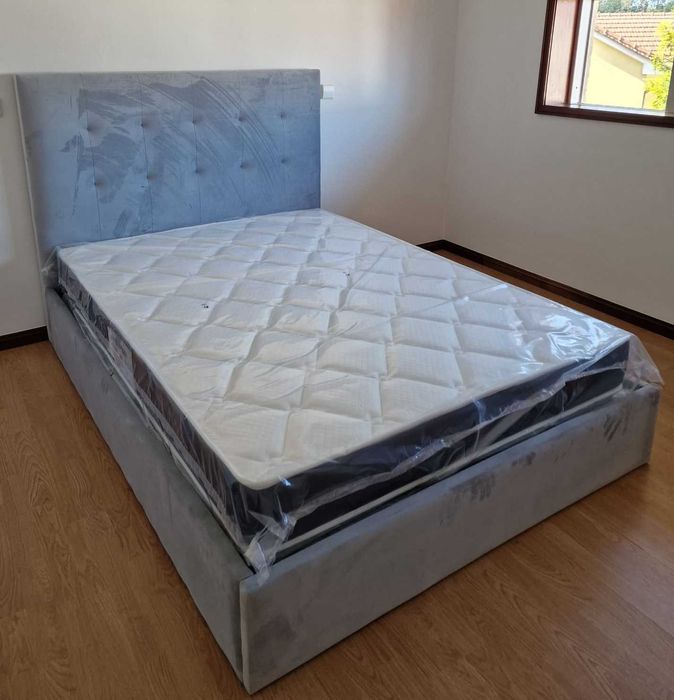 Camas de Casal Estofadas de Luxo 199€ Disp. em Várias Cores! 190x140m!