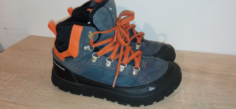 Buty zimowe Decathlon r. 36  dla chłopca