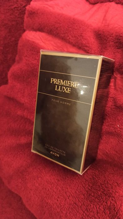 Avon Premiere Luxe Pour Homme nowa folia