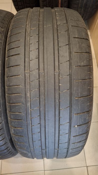 Шини 285/40 R21 Pirelli