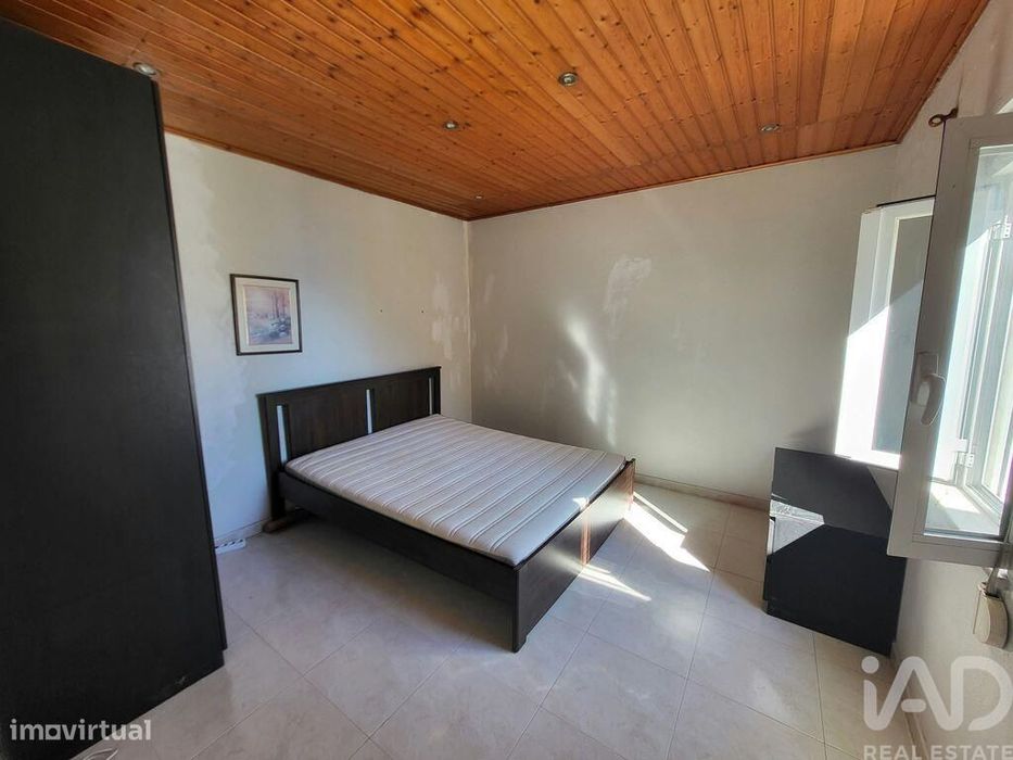 Apartamento T2 em Algés, Linda-a-Velha e Cruz Quebrada-Dafundo