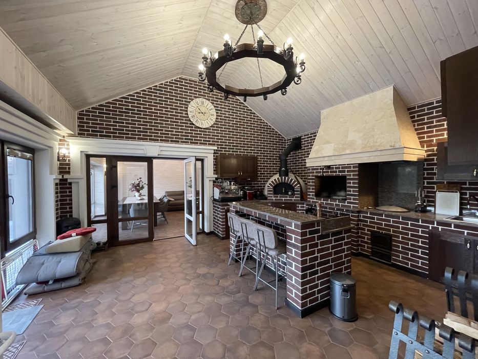 Продаж будинку на Осокорках, метро Славутич, Дарницький район, Київ