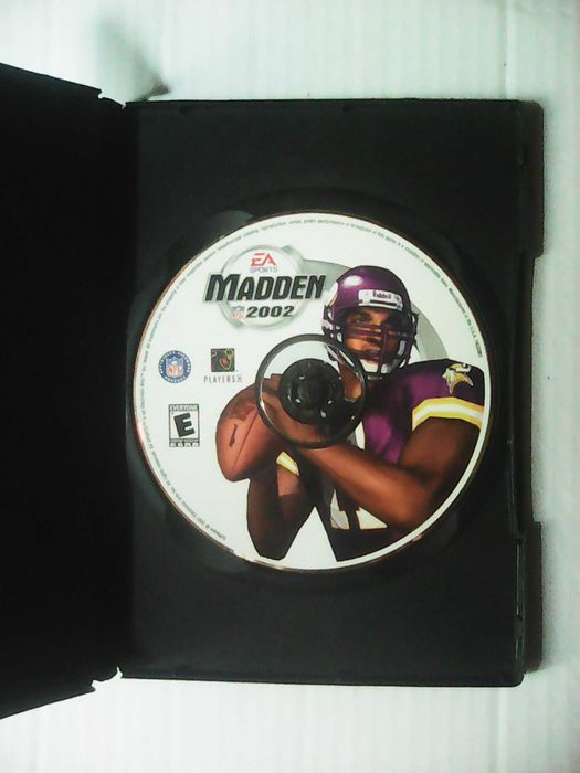 Jogo PC football Madden NFL 2002